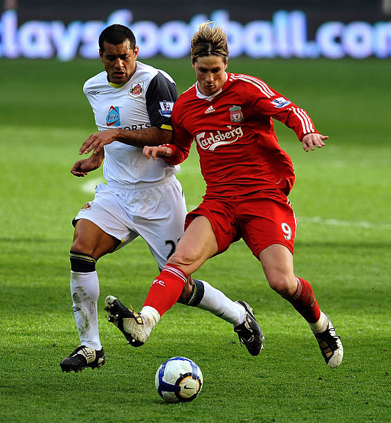 现了他作为 现了他作为