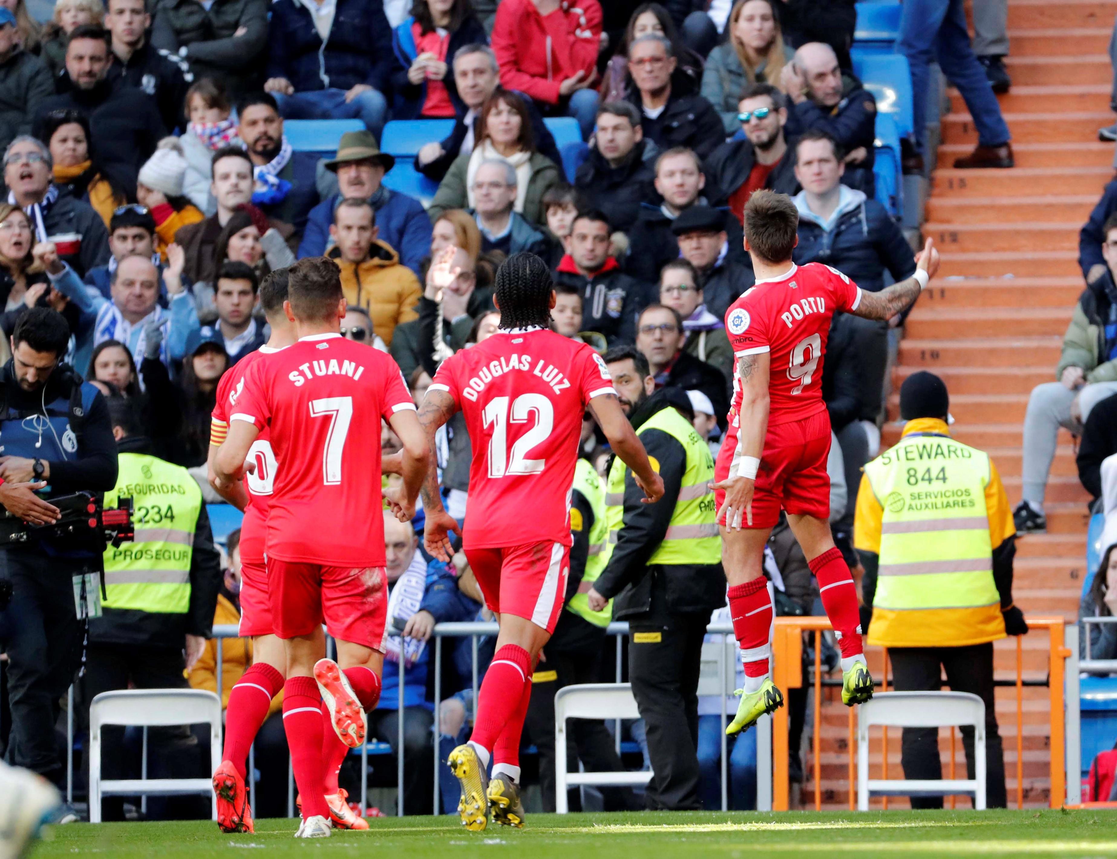 片和视频中 片和视频中