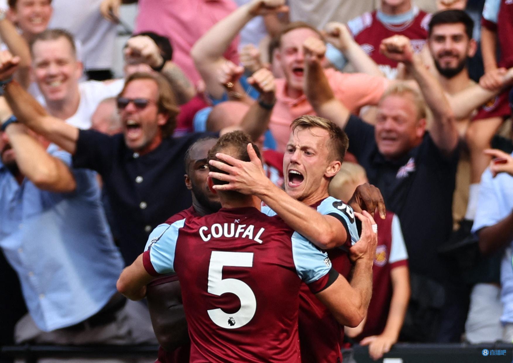 德媒曝加拉塔萨雷对埃德森报价约为1000万欧 但曼城尚未接受